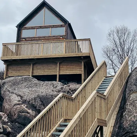 Lofoten Holiday home *